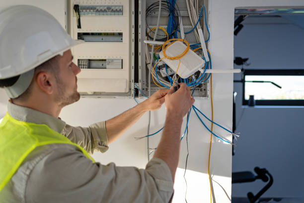 Best Emergency Electrical Repair  in Staten Island, NY